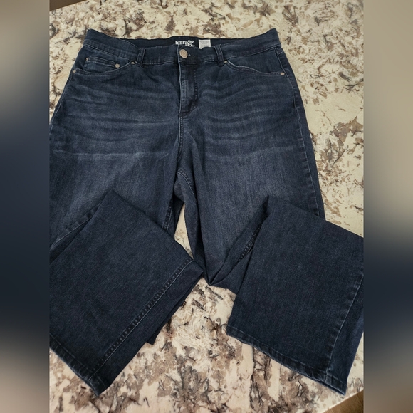 Terra and Sky 16 jeans - Picture 5 of 6